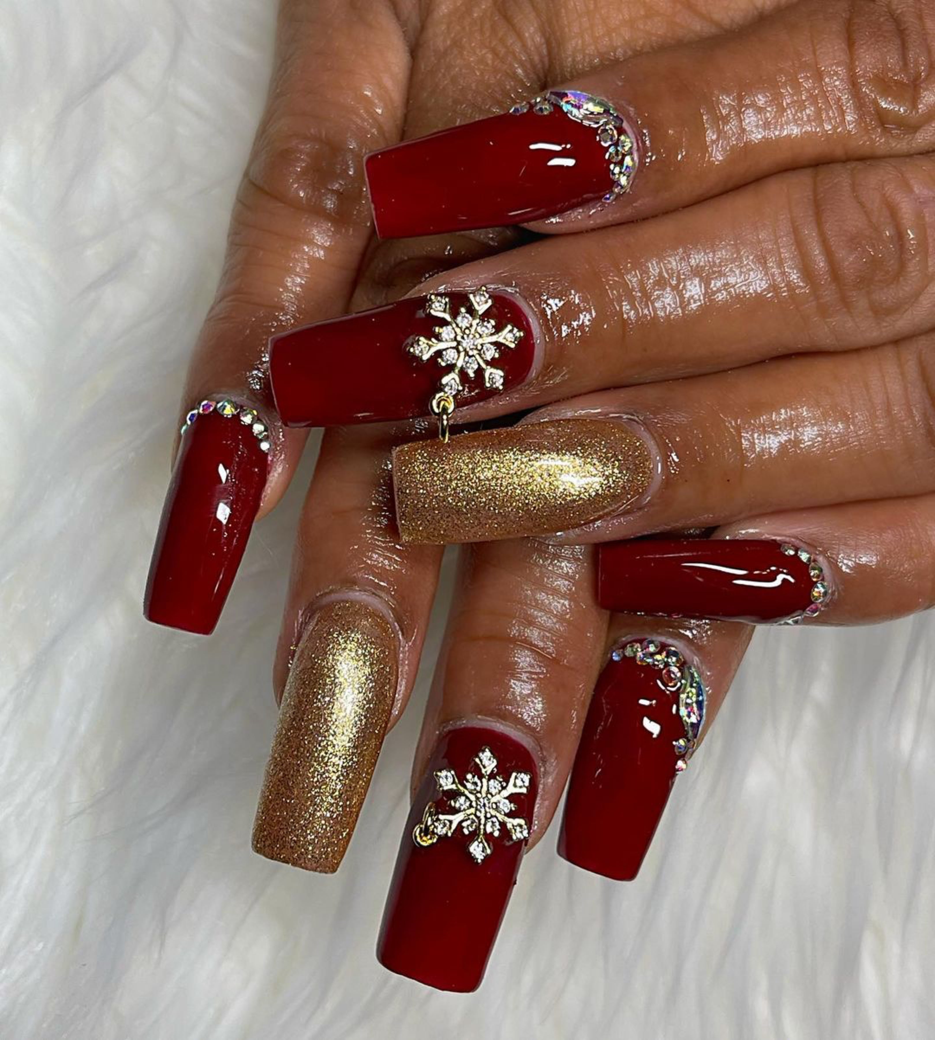 burgundy gel polish on coffin nails