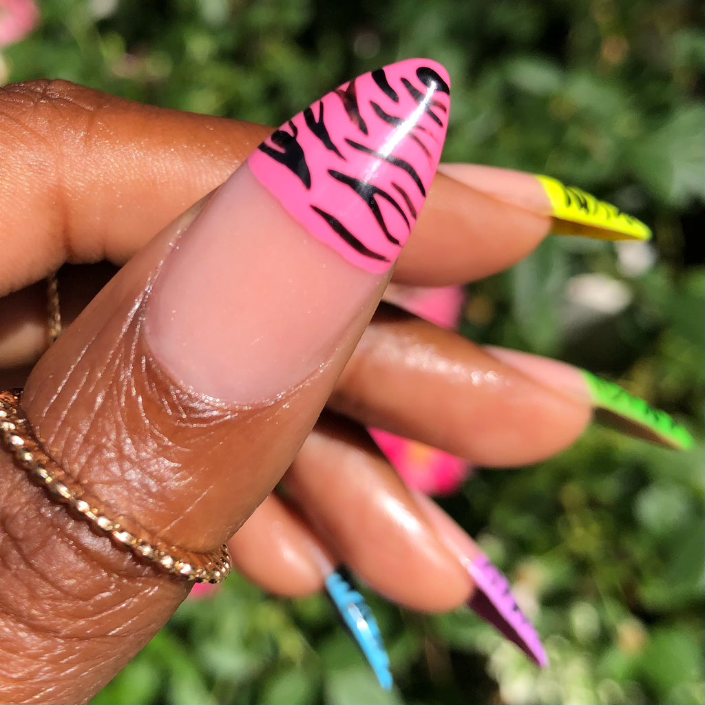 Baby pink gel polish - Zebra print - Almond shaped nails
